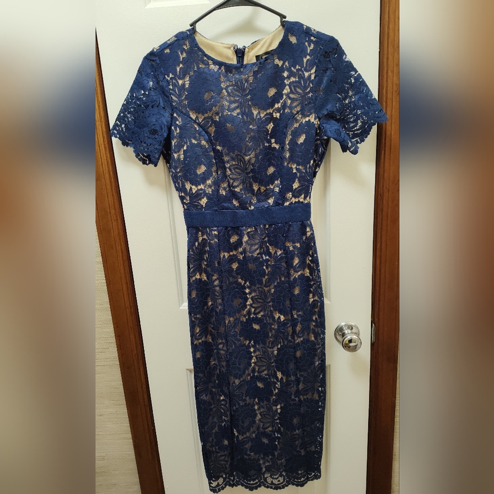 Alexia Admor Navy/Nude Short Sleeve Delora Dress Size 4 - Picture 1 of 9